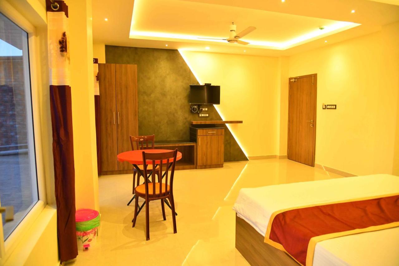 Hotel Lake View Port Blair Exterior photo