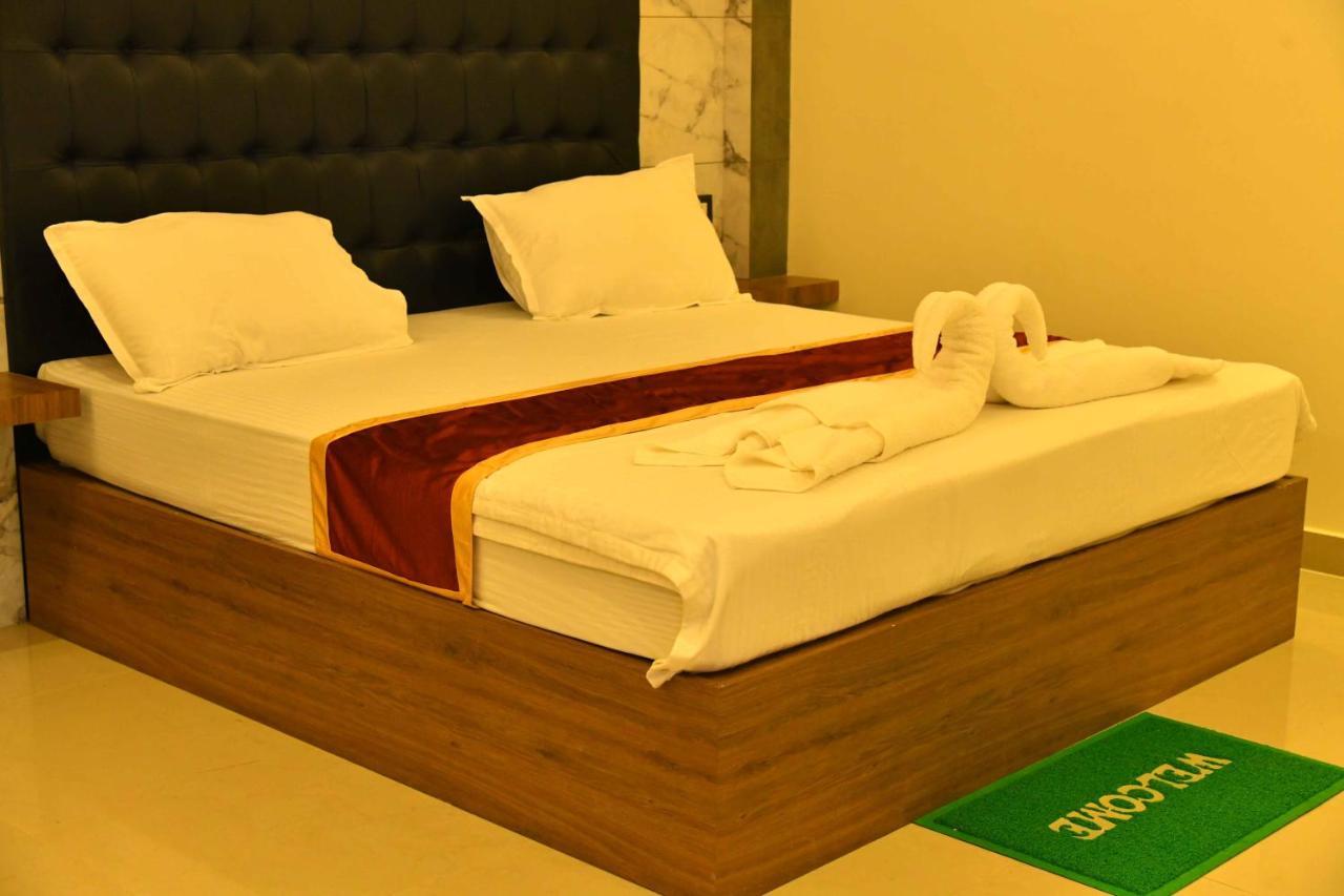 Hotel Lake View Port Blair Exterior photo